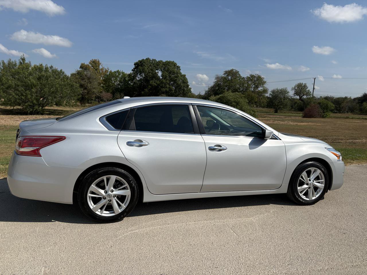 Used 2013 Nissan Altima 2.5 SV FWD image 58