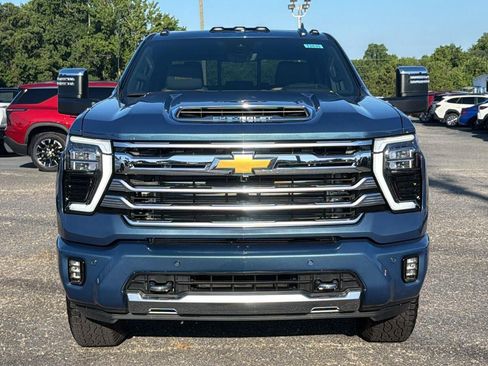 New 2026 Chevrolet Silverado 2500 High Country w/ High Country Premium Package AWD/4WD image 2