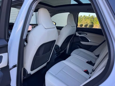 New 2025 Audi Q5 2.0T Premium Plus image 23