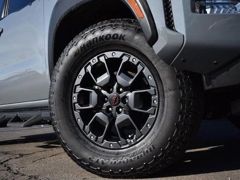 Certified 2024 Nissan Frontier PRO-4X w/ Pro Premium Package image 3