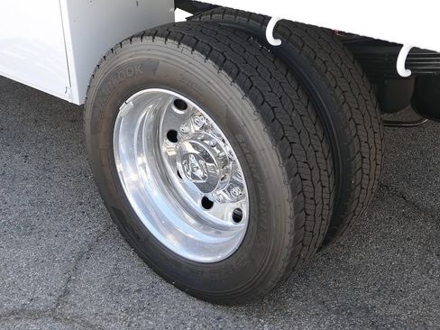 New 2026 RAM 5500 Tradesman w/ Chrome Appearance Group AWD/4WD image 11