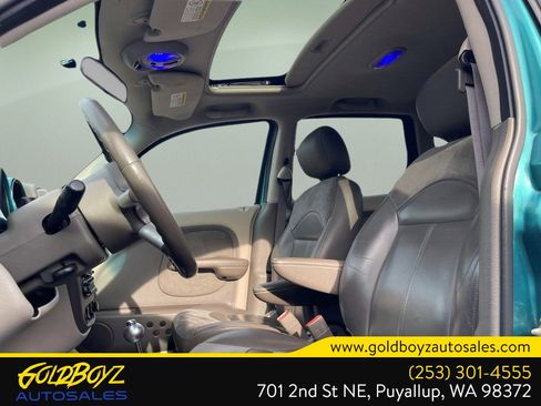 Used 2004 Chrysler PT Cruiser Limited w/ Chrome Accents Group image 11