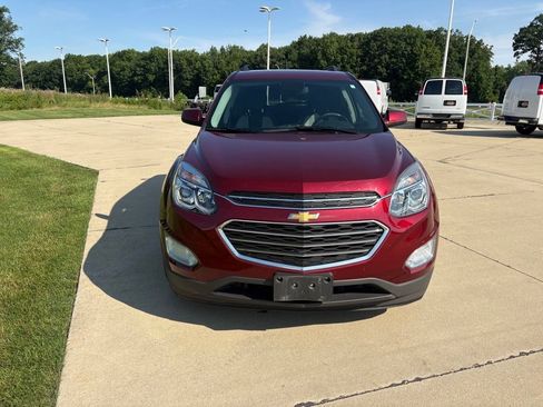 Used 2017 Chevrolet Equinox LT w/ Convenience Package FWD image 9