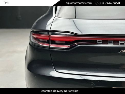 Used 2020 Porsche Macan S w/ Premium Package Plus image 14