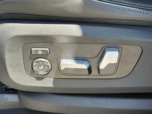 Certified 2024 BMW X5 sDrive40i w/ Premium Package RWD image 21