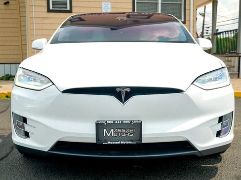 Used 2020 Tesla Model X Long Range AWD/4WD image 2