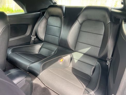 Used 2022 Ford Mustang Premium image 19