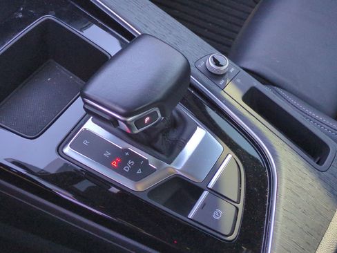 Used 2023 Audi A4 2.0T Premium image 26