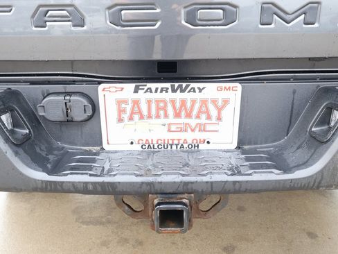 Used 2019 Toyota Tacoma TRD Sport w/ Technology Package image 28