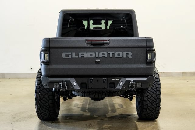Used 2025 Jeep Gladiator Rubicon w/ Safety Group AWD/4WD image 44
