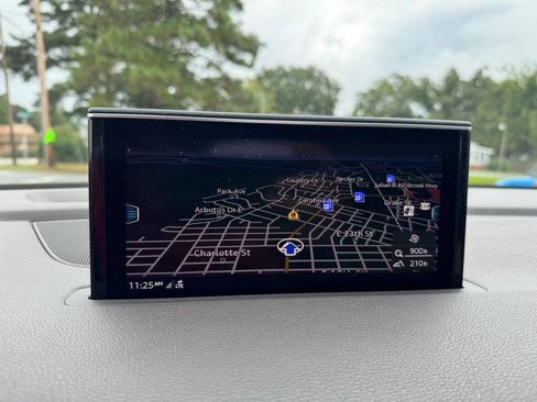 Used 2018 Audi Q7 3.0T Prestige w/ Prestige Package image 16