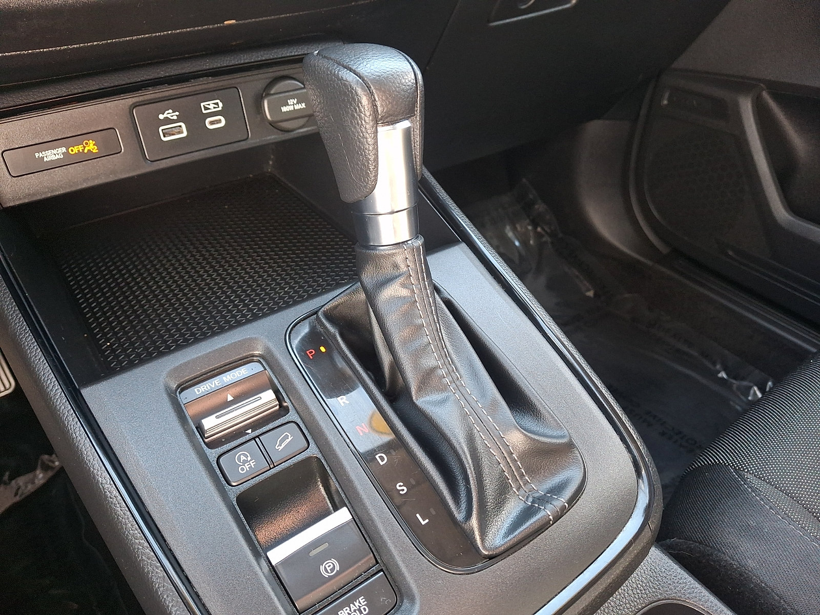 Used 2024 Honda CR-V EX image 16