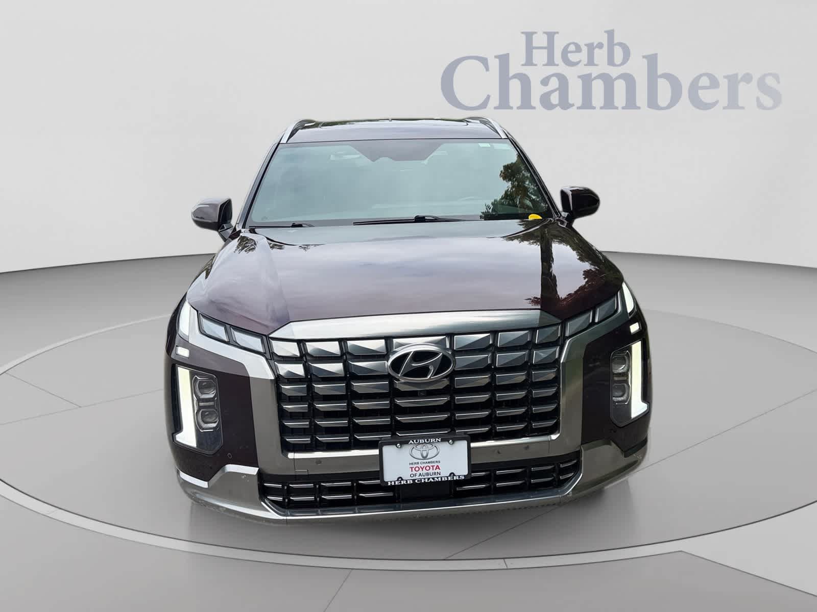 Used 2024 Hyundai Palisade Calligraphy AWD/4WD image 2