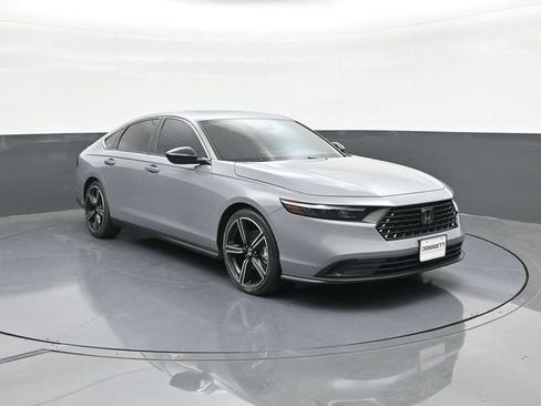 Used 2024 Honda Accord Sport image 22