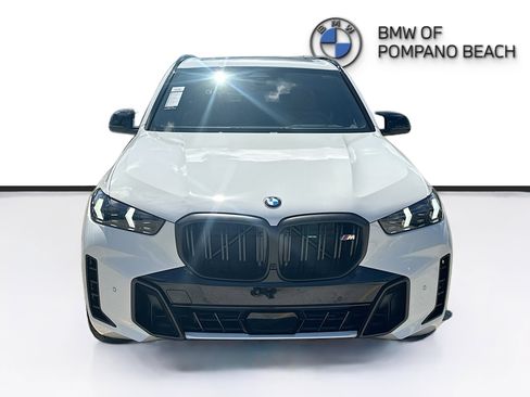 New 2026 BMW X5 M60i w/ Executive Package image 2