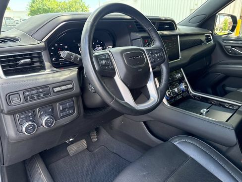 Used 2023 GMC Yukon Denali w/ Max Trailering Package AWD/4WD image 16