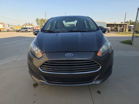 Used 2016 Ford Fiesta SE FWD image 5