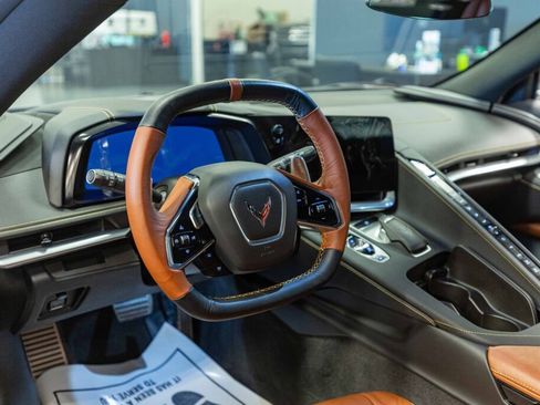 Used 2022 Chevrolet Corvette Stingray Coupe w/ 1LT image 12