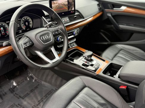 Used 2022 Audi Q5 2.0T Premium Plus image 4