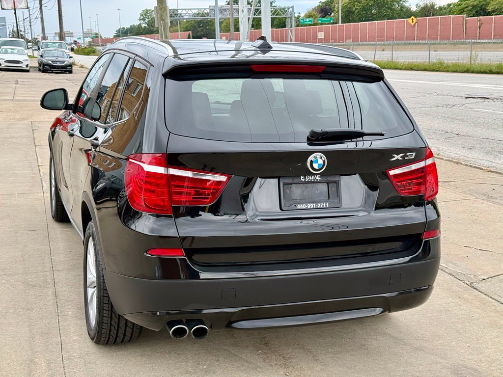Used 2017 BMW X3 xDrive28i AWD/4WD image 9