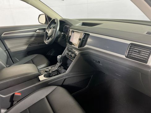 Used 2023 Volkswagen Atlas SEL R-Line image 31