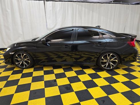 Used 2018 Honda Civic Si image 6