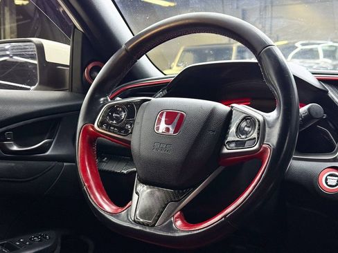 Used 2019 Honda Civic Type R image 22