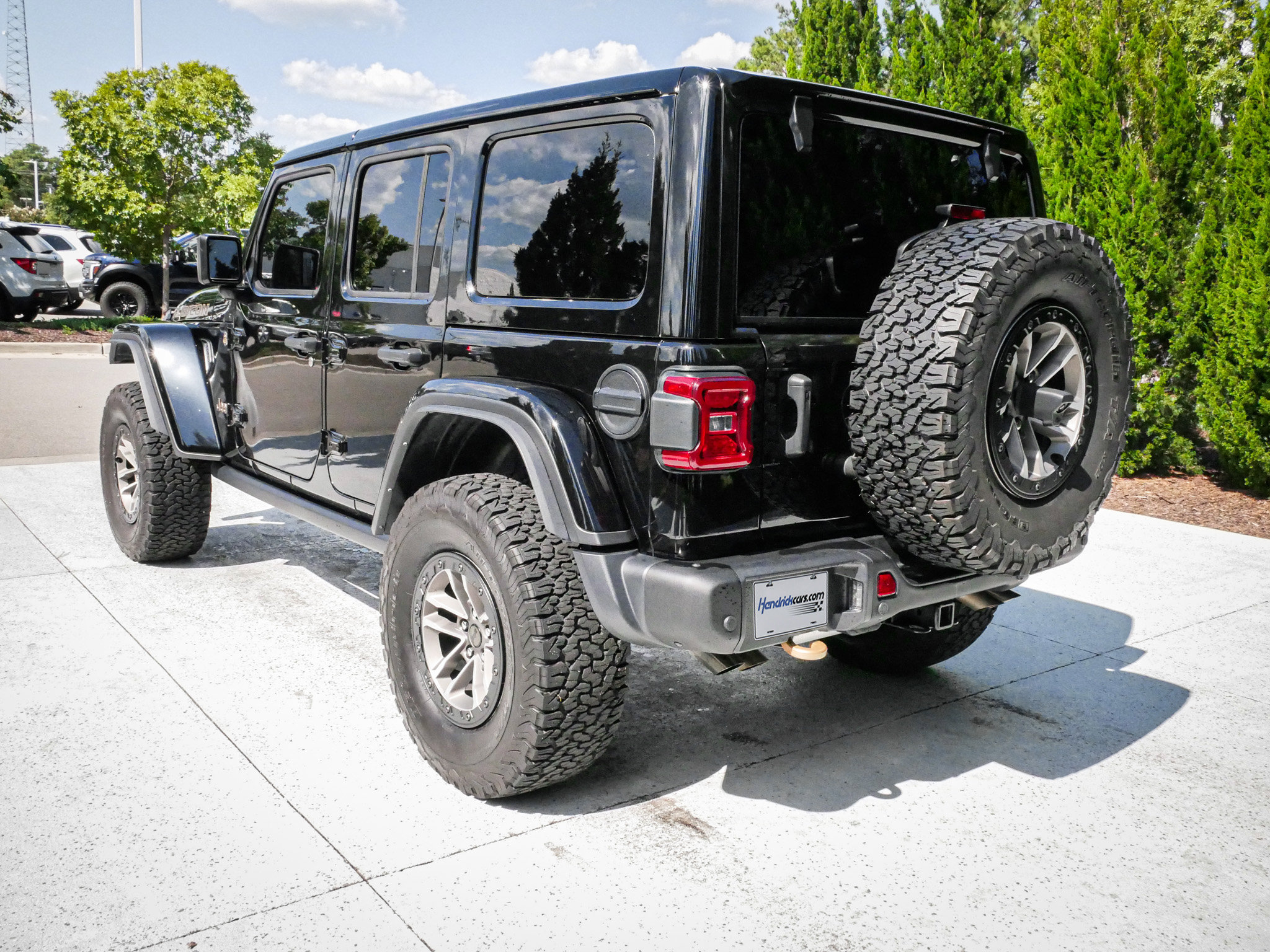 Used 2024 Jeep Wrangler Unlimited Rubicon 392 AWD/4WD image 8