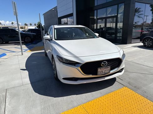 Used 2021 MAZDA MAZDA3 s image 32