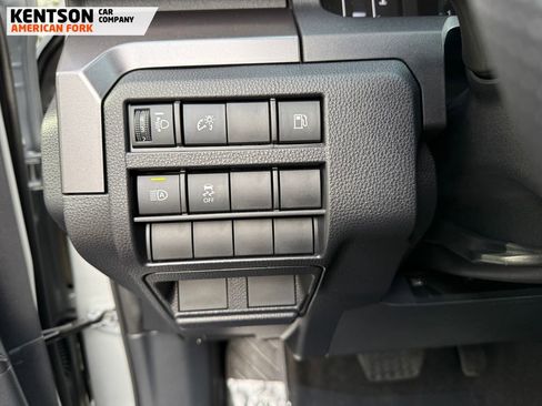 Used 2025 Toyota 4Runner SR5 image 17