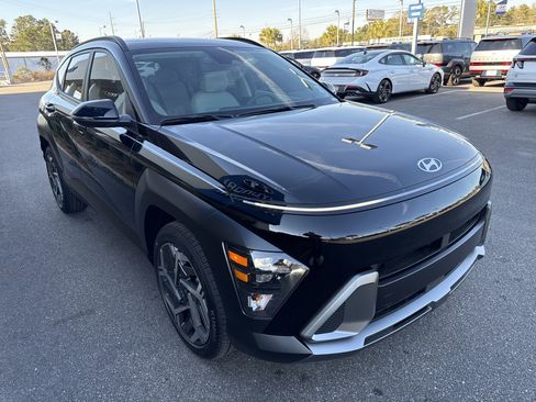 New 2026 Hyundai Kona SEL Premium image 5