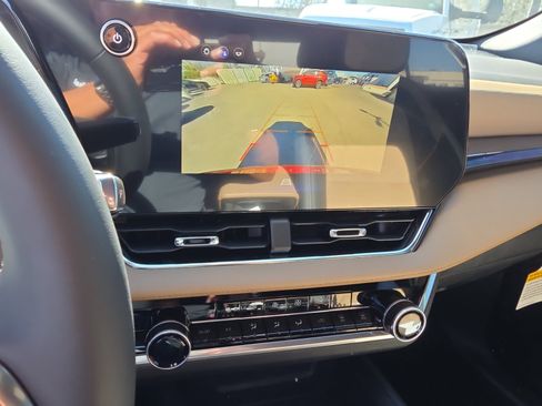 New 2026 Chevrolet Equinox ACTIV image 19