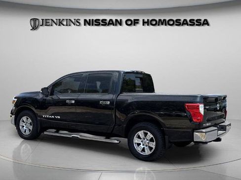 Certified 2019 Nissan Titan SV RWD image 7