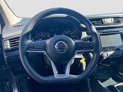 Used 2020 Nissan Rogue Sport S w/ Appearance Package image 11