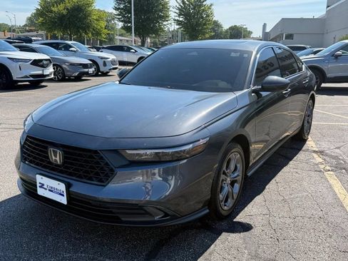 Used 2024 Honda Accord EX image 8