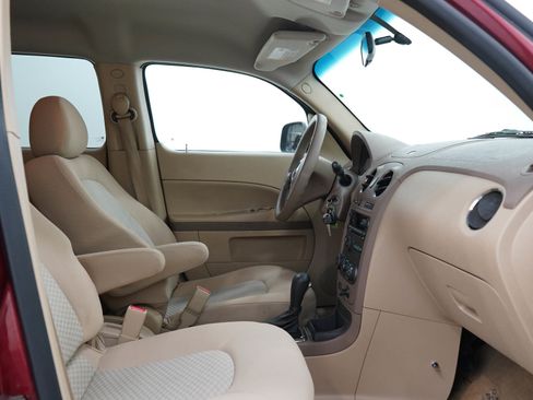 Used 2009 Chevrolet HHR LT FWD image 12