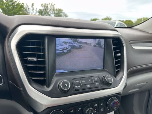 Used 2019 GMC Acadia SLT AWD/4WD image 29