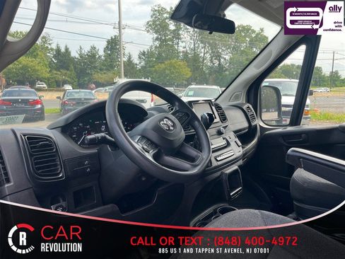 Used 2023 RAM ProMaster 2500 FWD image 12