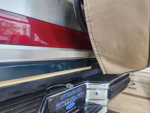 Used 1991 Ford Bronco AWD/4WD image 40