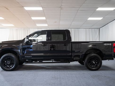 Certified 2024 Ford F250 Lariat w/ Lariat Ultimate Package image 5