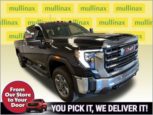 New 2025 GMC Sierra 2500 SLT AWD/4WD image 2