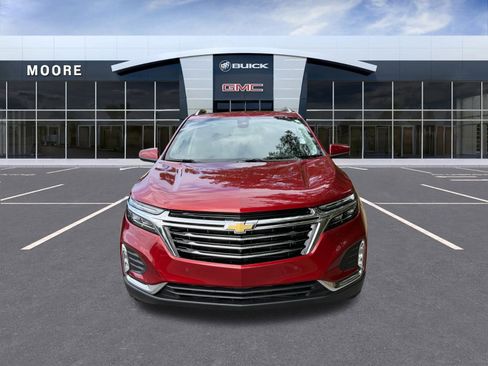 Used 2023 Chevrolet Equinox Premier image 2