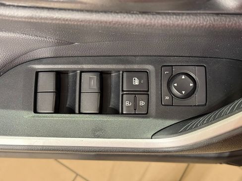 Certified 2025 Toyota RAV4 LE AWD/4WD image 16