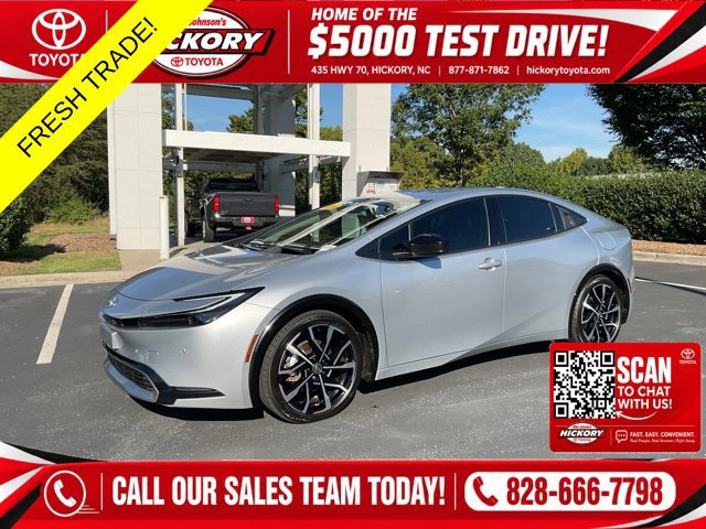 Used 2024 Toyota Prius Prime FWD image 1