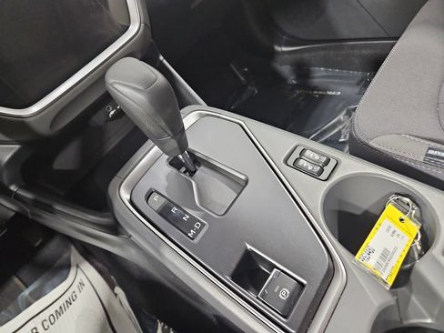 Certified 2025 Subaru Crosstrek 2.5i Premium AWD/4WD image 25