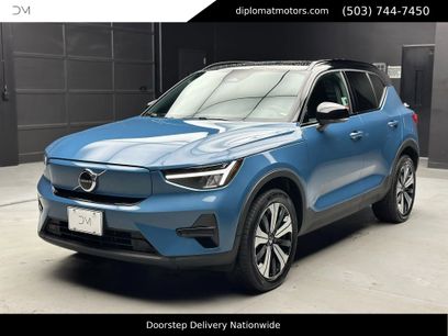 Used 2023 Volvo XC40 Recharge Core