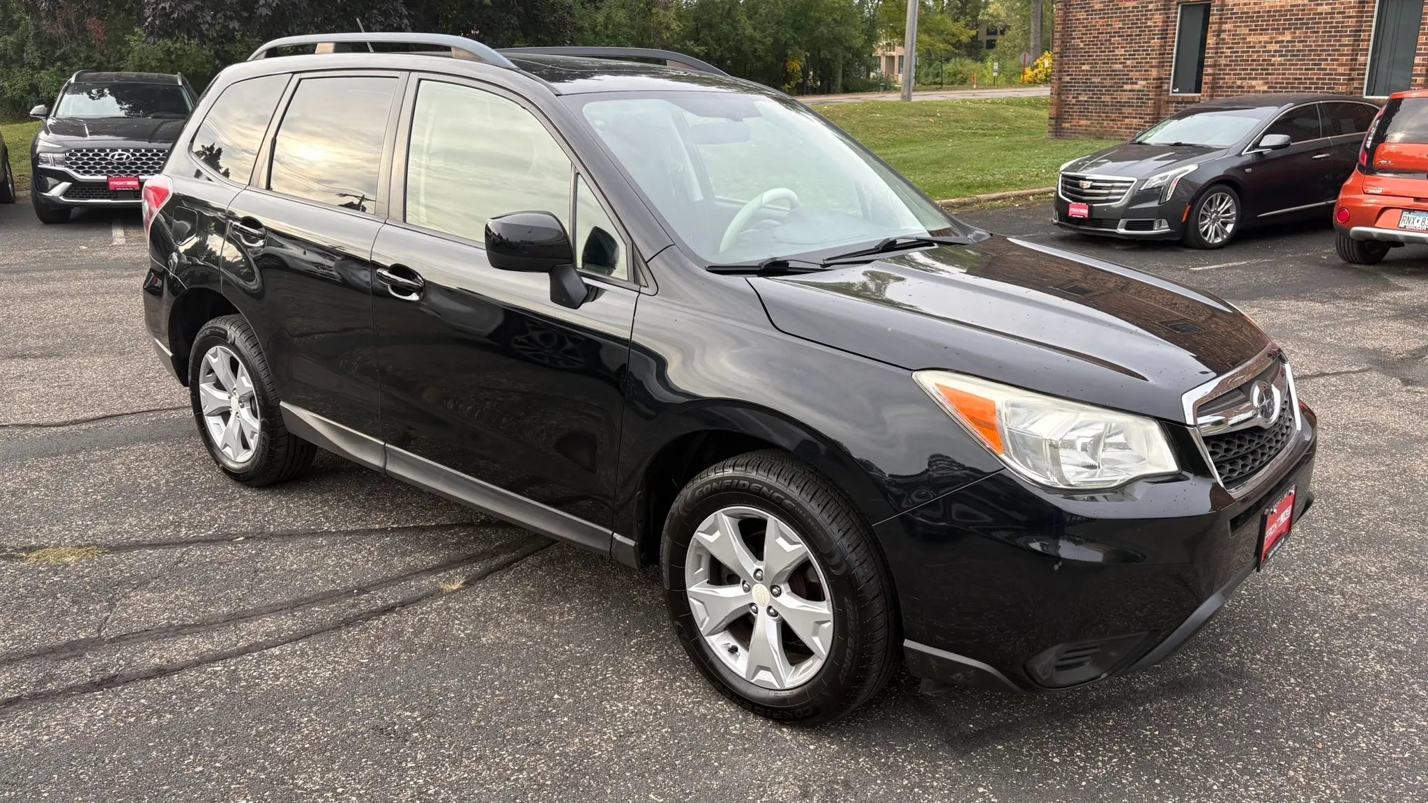 Used 2015 Subaru Forester 2.5i Premium w/ All-Weather Package AWD/4WD image 12