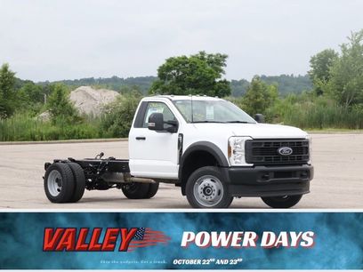 New 2025 Ford F550 4x4 Regular Cab Super Duty