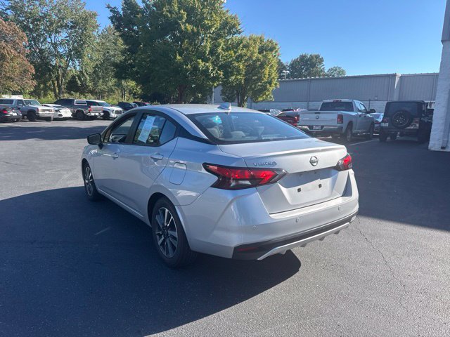 Used 2025 Nissan Versa SV FWD image 7