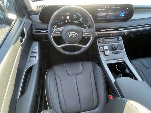 Used 2025 Hyundai Palisade SEL FWD image 6